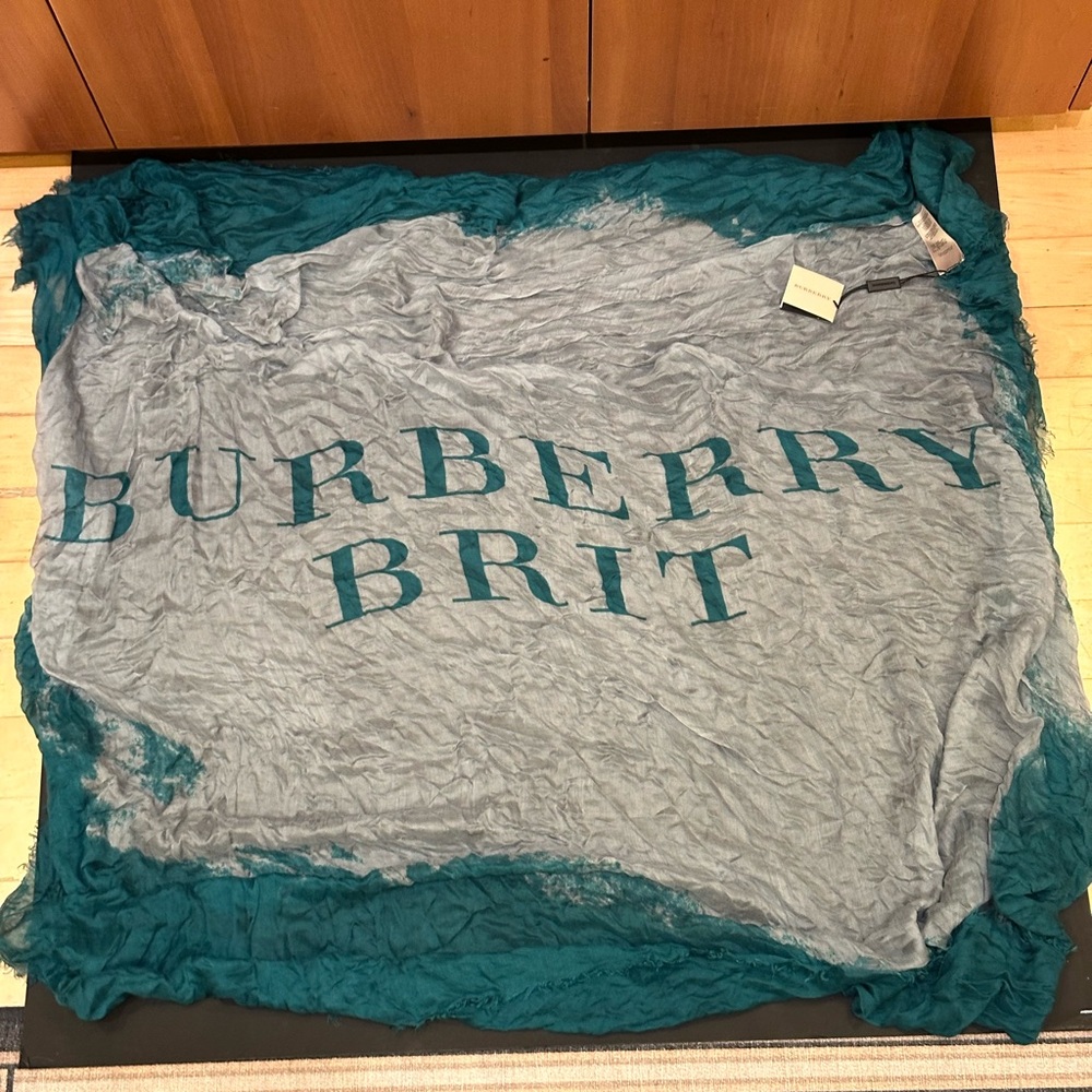 Authentic Burberry Silk Scarf NWT - Gray and Teal - Large, Square